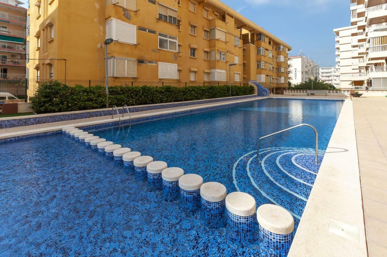 Апартаменты Torres Del Mar Playa de Gandia Экстерьер фото